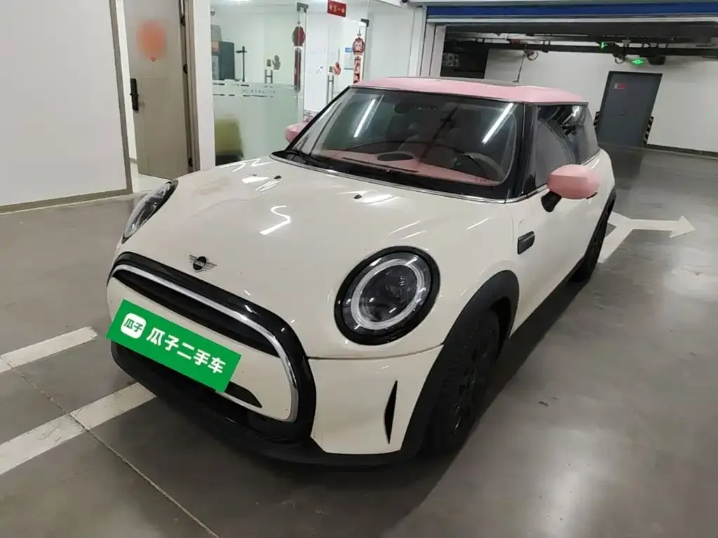 MINI Cooper (3-door) — фото 1