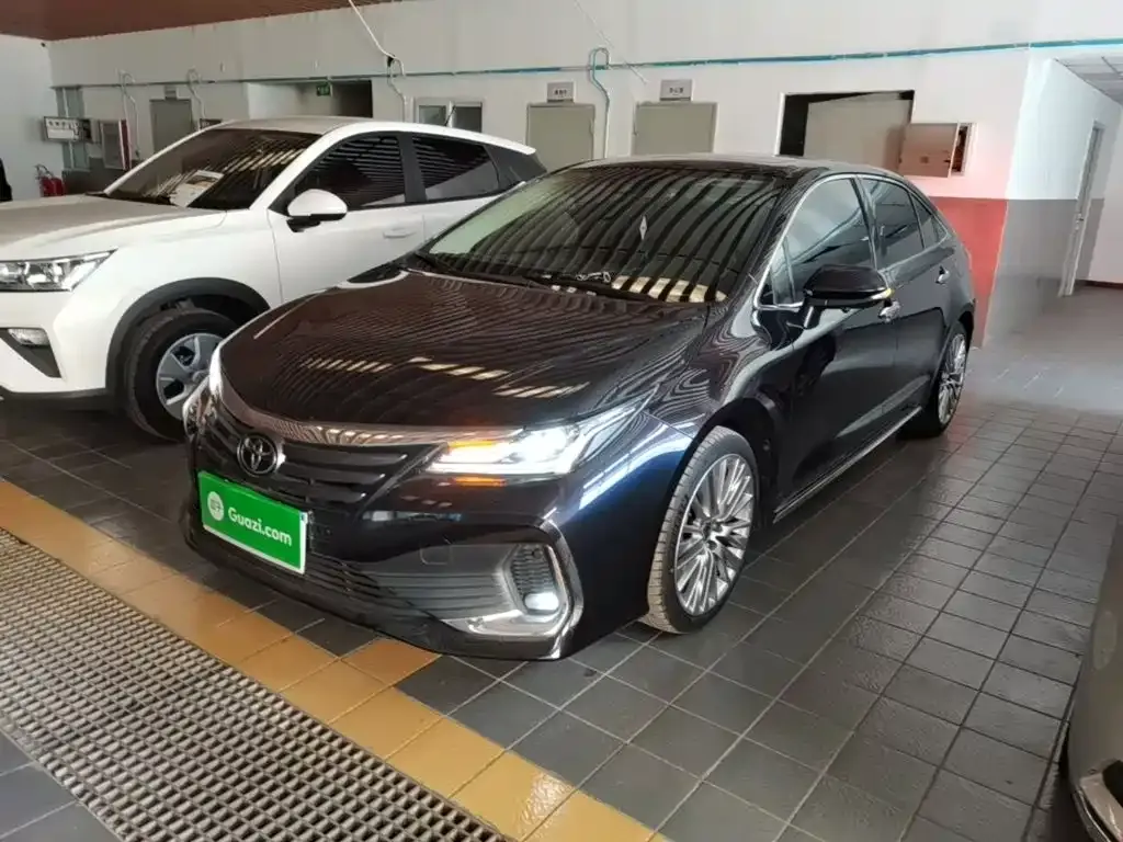 Toyota Allion — фото 1