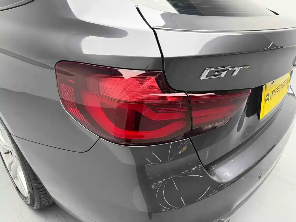 BMW 3 Series GT — фото 4