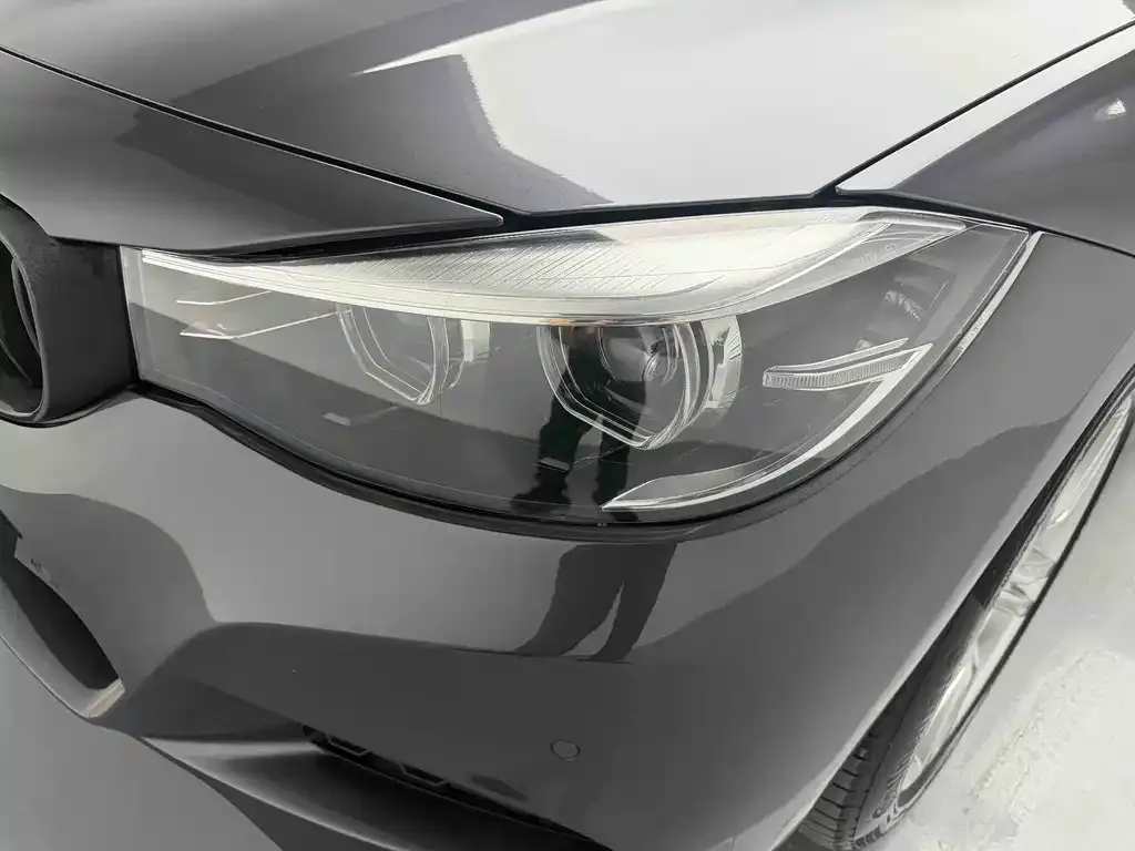 BMW 3 Series GT — фото 5