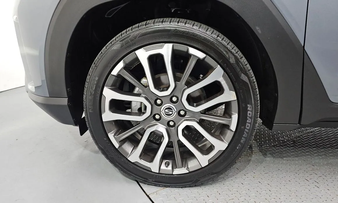 KG Mobility (Ssangyong) Torres — фото 10