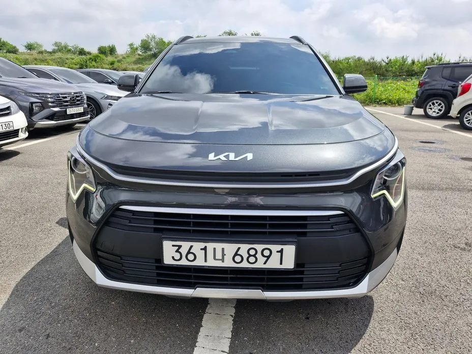 Kia Niro — фото 1