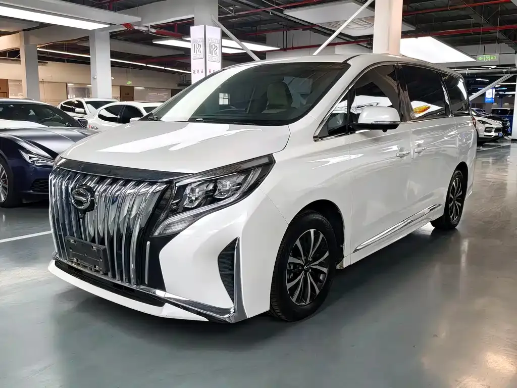 GAC Motor Trumpchi M8 — фото 1