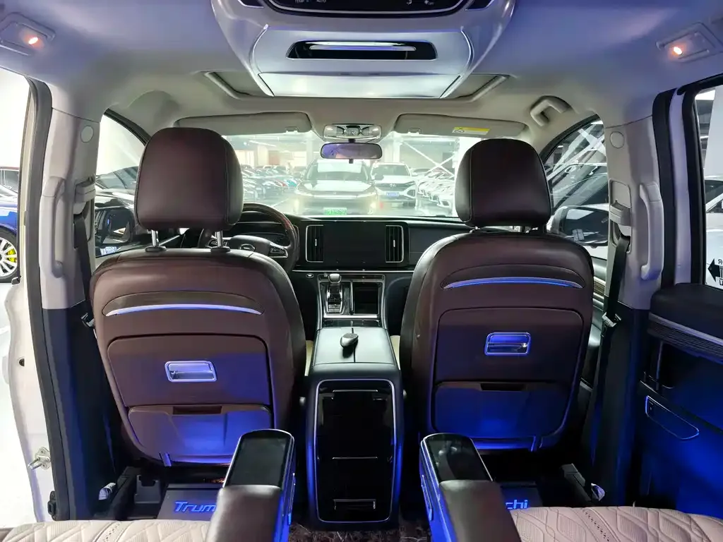 GAC Motor Trumpchi M8 — фото 9