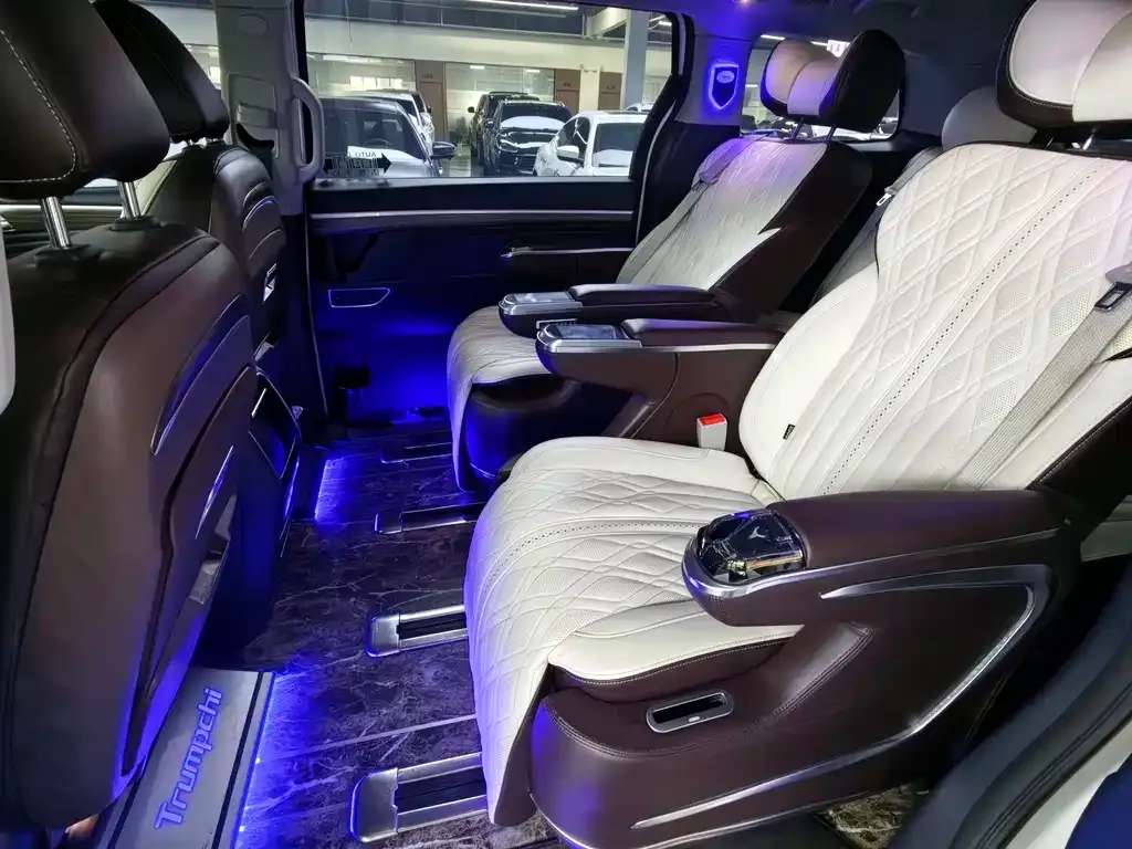 GAC Motor Trumpchi M8 — фото 3