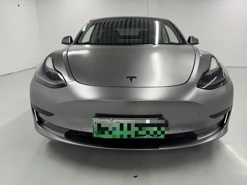 Tesla Model 3 — фото 7