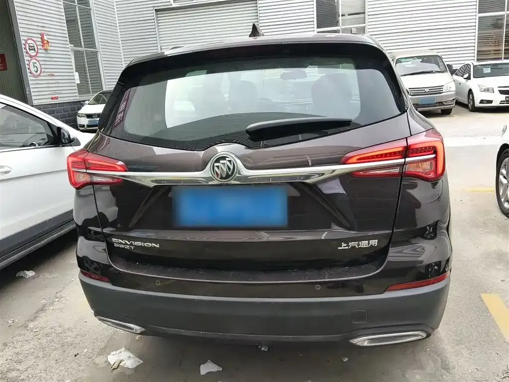 Buick Envision Plus — фото 9