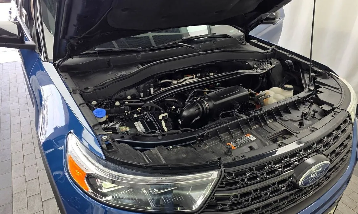 Ford Explorer — фото 10