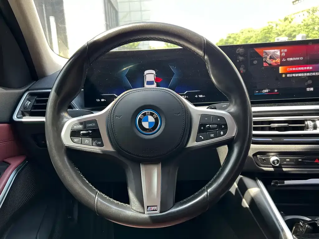BMW i3 — фото 9