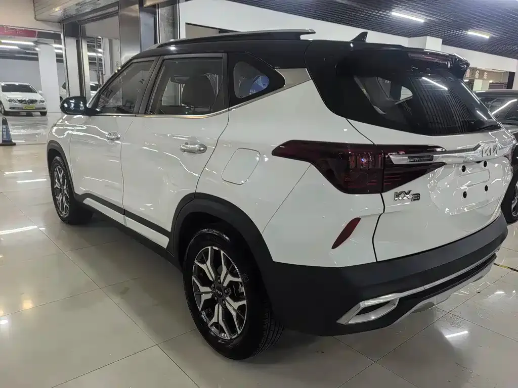 Kia KX3 — фото 7