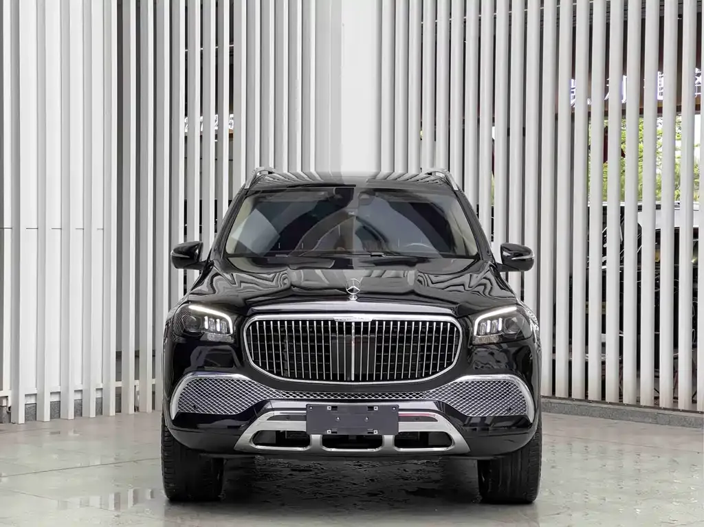 Mercedes-Benz GLS — фото 9