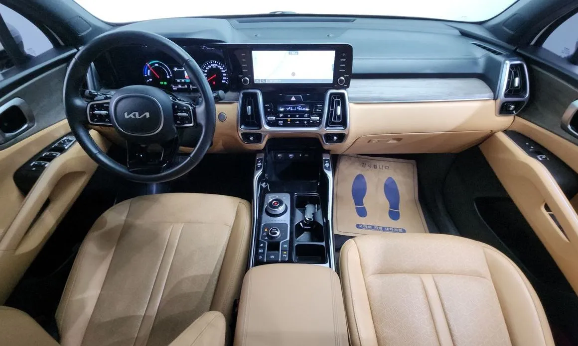 Kia Sorento — фото 10