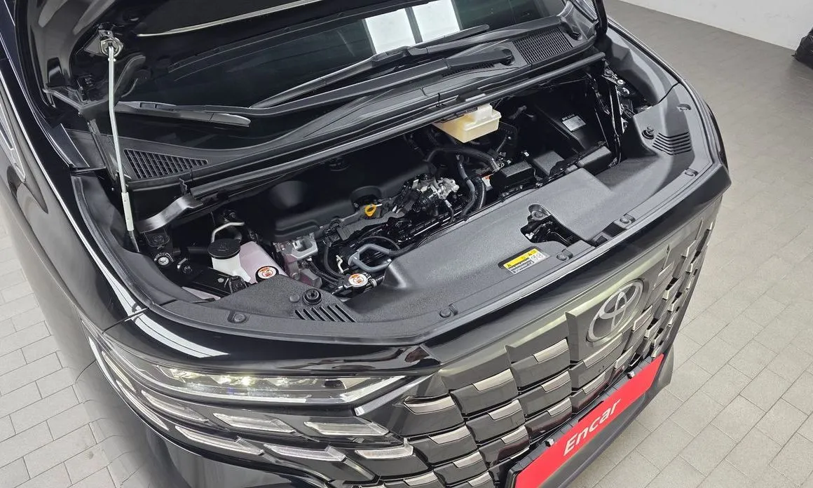 Toyota Alphard — фото 10