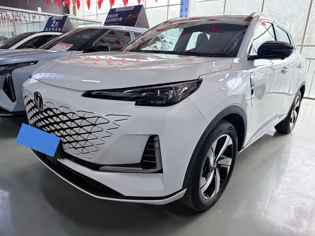 Changan CS55PLUS — фото 1