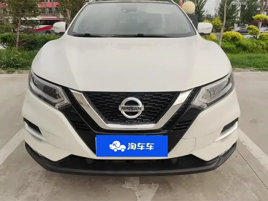 Nissan Qashqai — фото 4