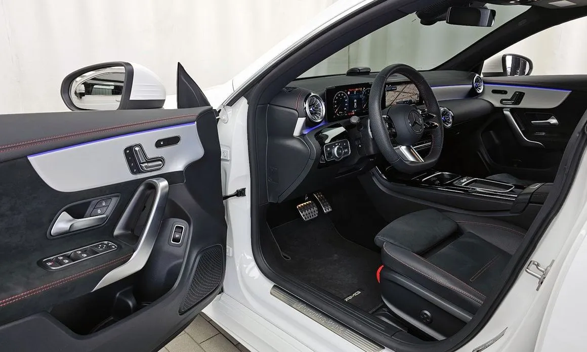 Mercedes-Benz CLA-Class — фото 10