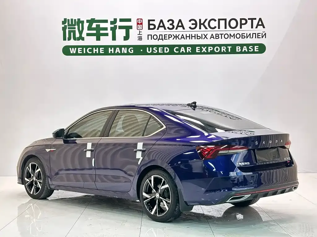 Skoda Octavia — фото 10