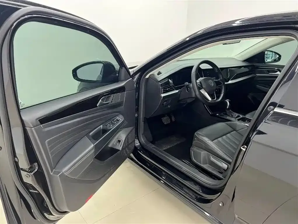 Volkswagen Passat — фото 6