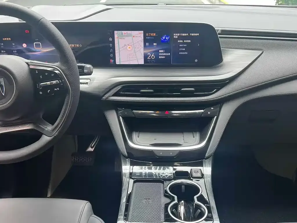 Buick GL8 Hybrid — фото 6