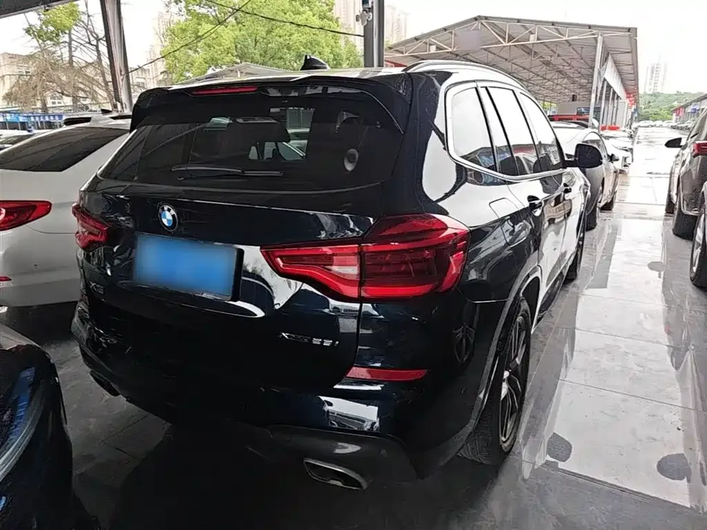 BMW X3 — фото 9