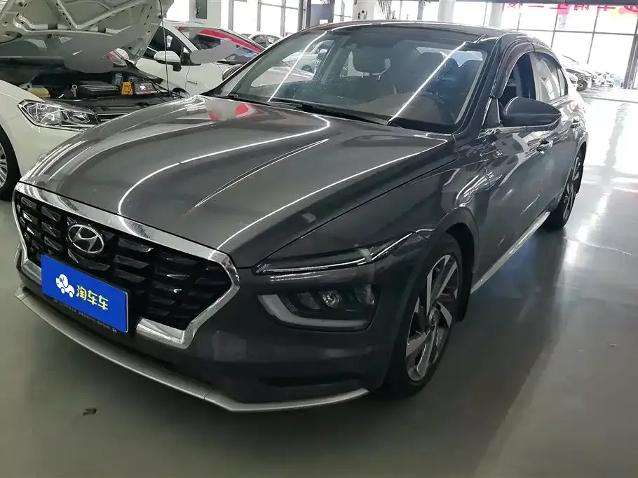Hyundai Mistra — фото 1