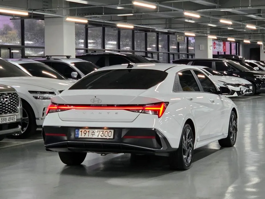 Hyundai AVANTE — фото 7