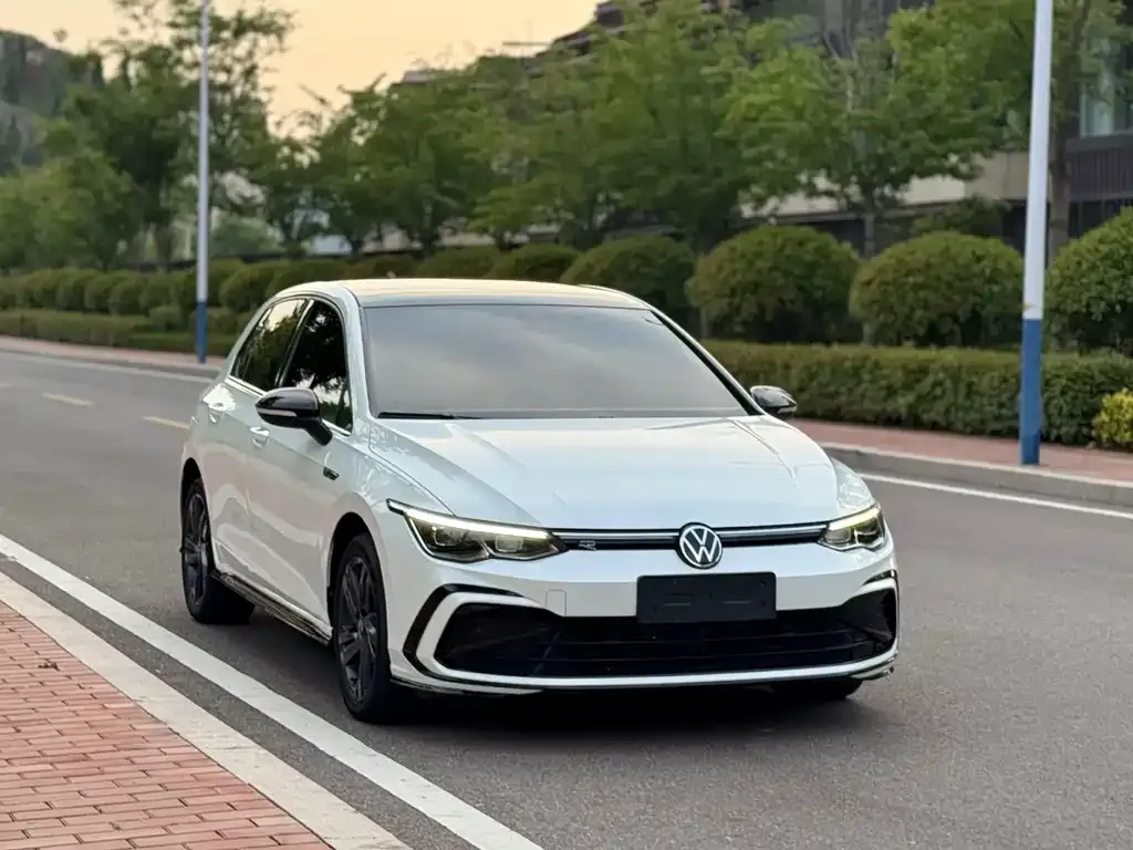 Volkswagen Golf — фото 3