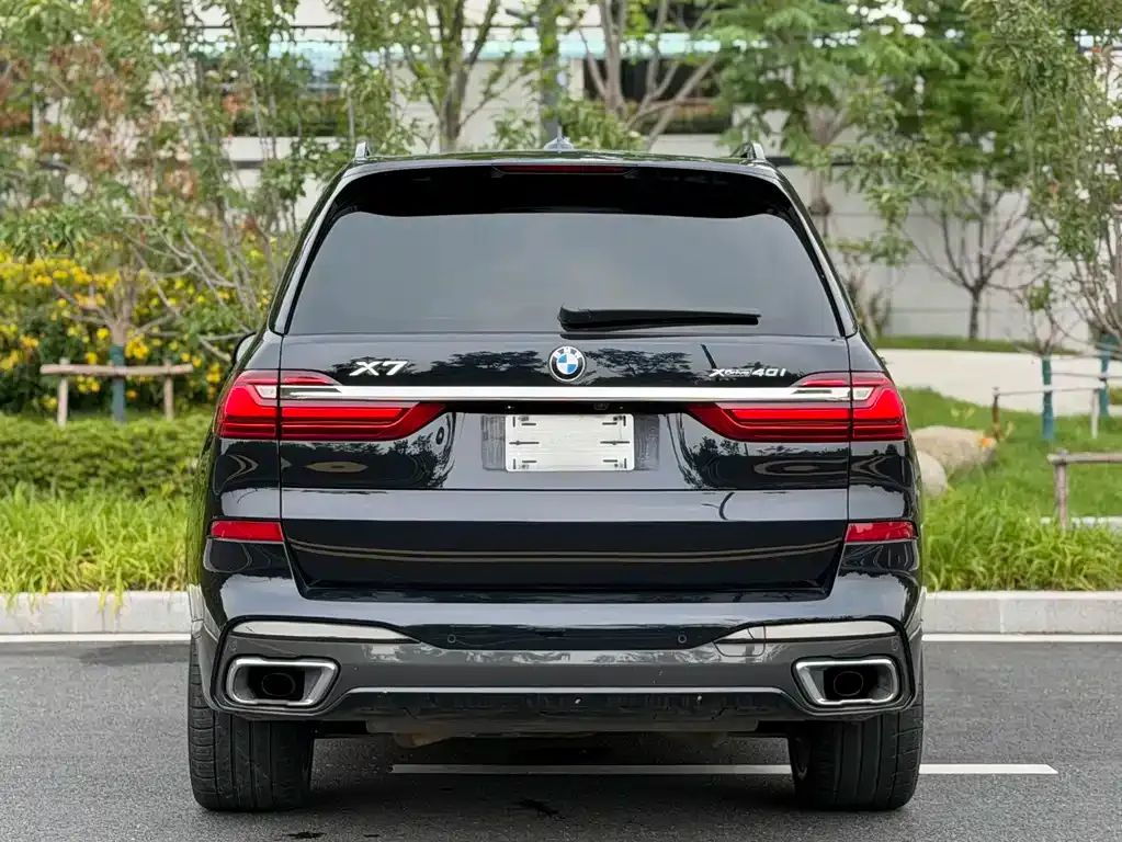 BMW X7 — фото 6