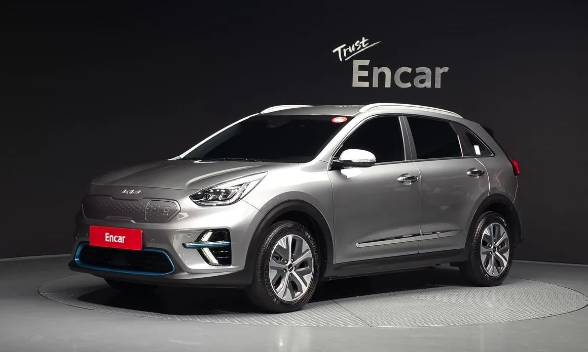 Kia Niro — фото 1