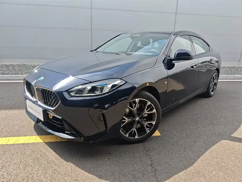 BMW 2 Series — фото 1