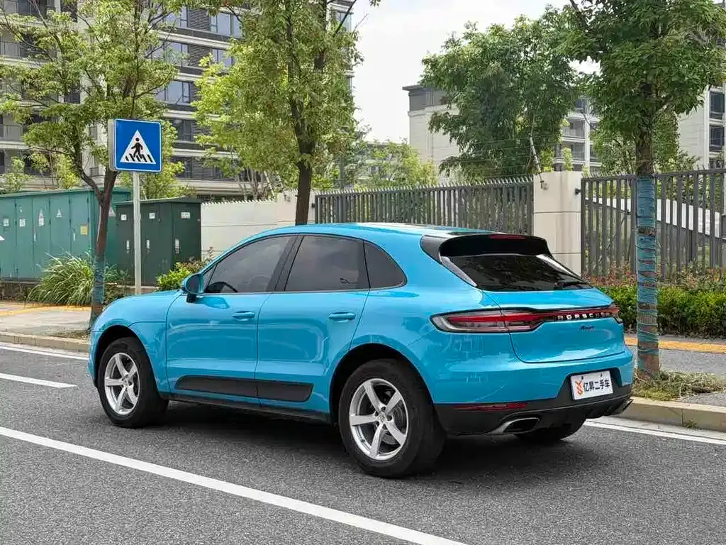 Porsche Macan — фото 8