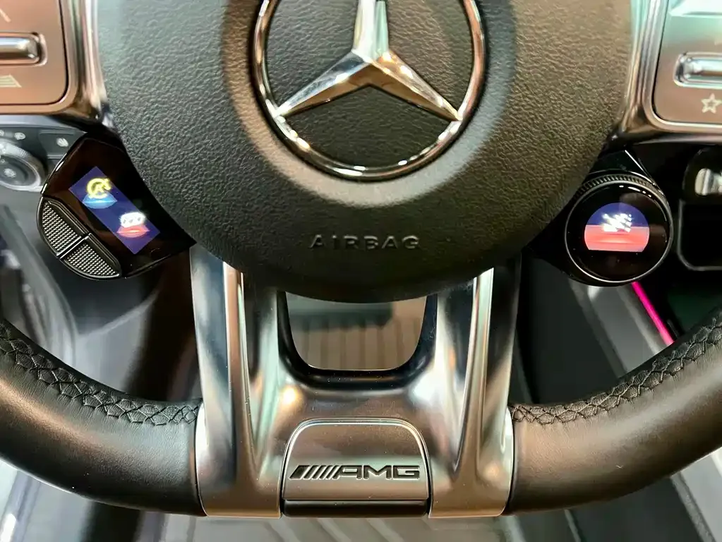 Mercedes-Benz GLB AMG — фото 4
