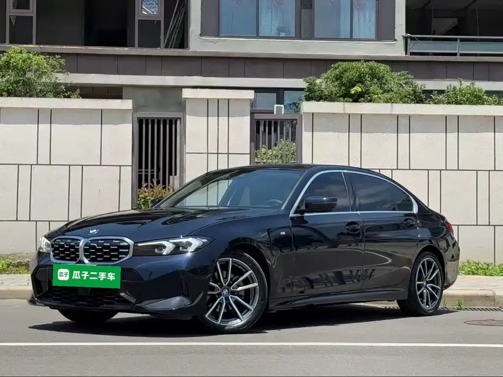 BMW 3 Series — фото 1