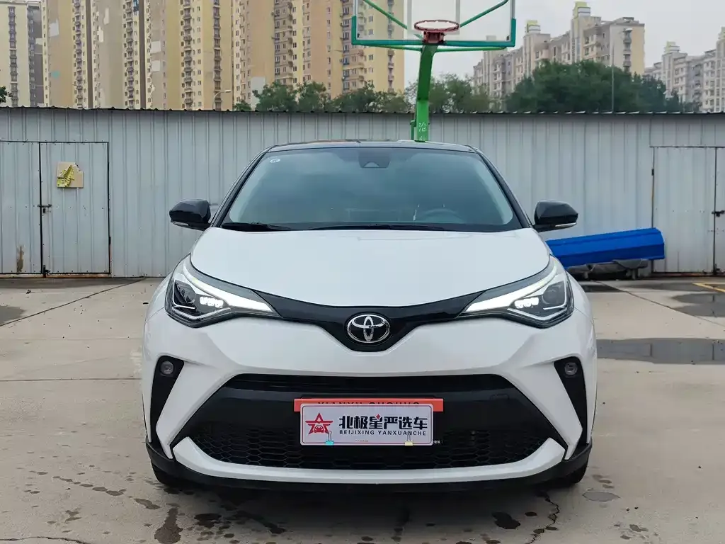 Toyota C-HR — фото 7