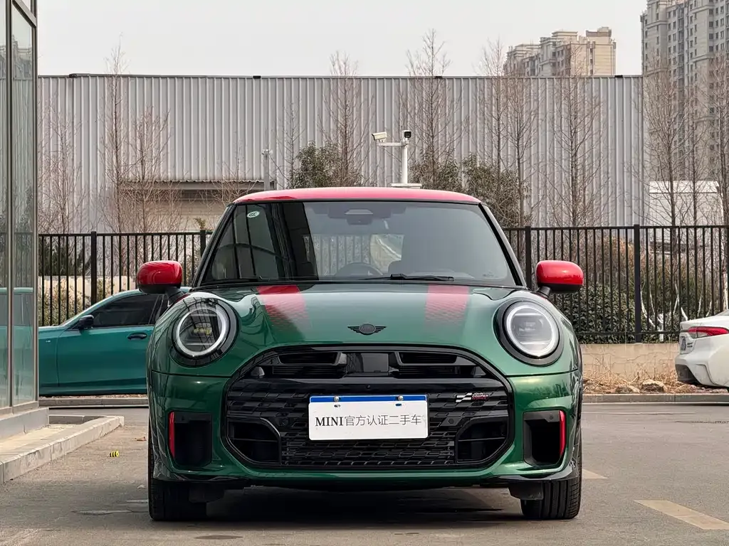 MINI JCW (John Cooper Works) — фото 8