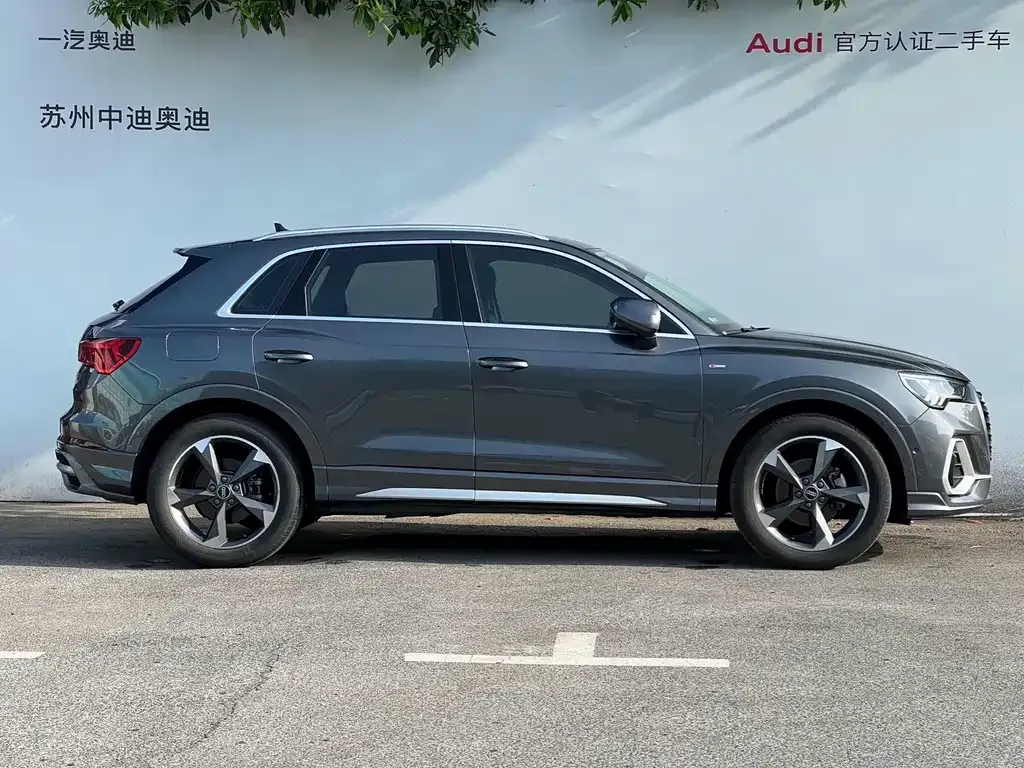 Audi Q3 — фото 10