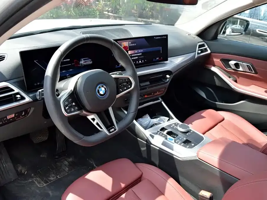 BMW i3 — фото 5