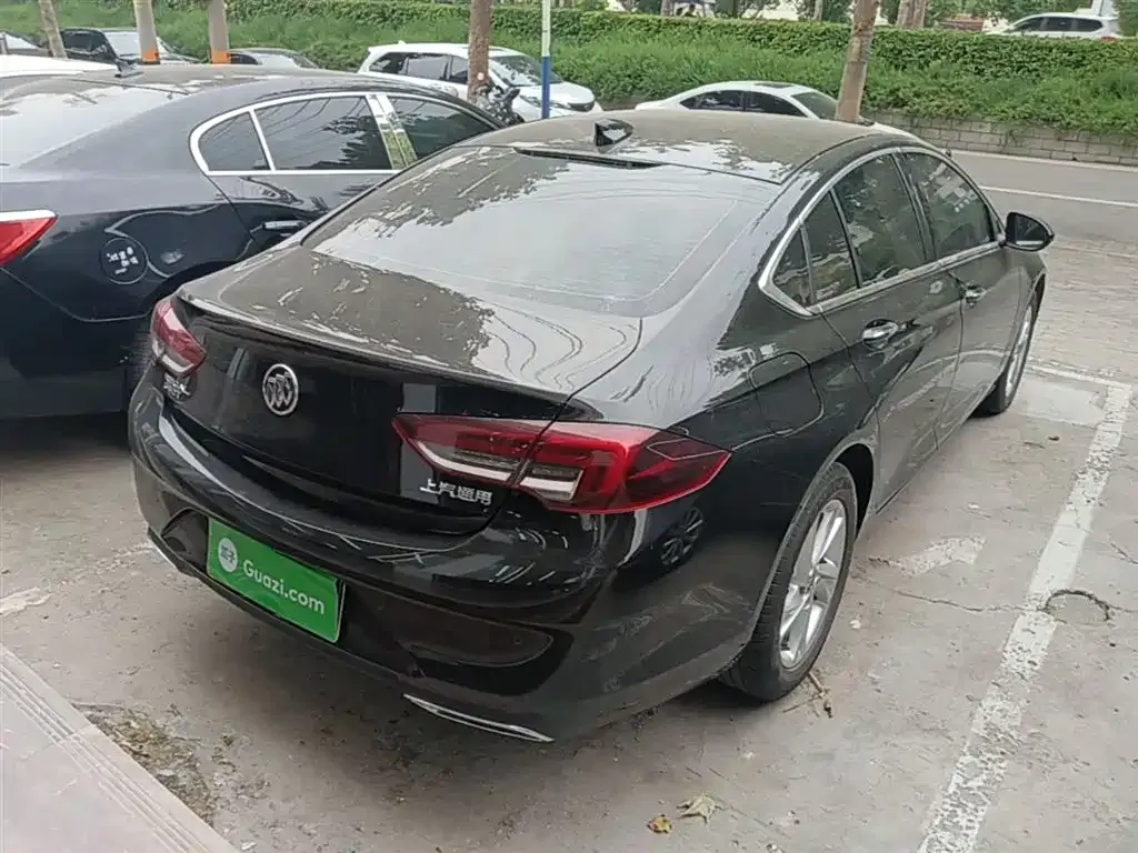 Buick Regal — фото 10