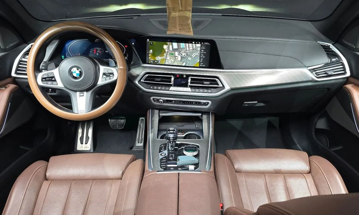 BMW X5 — фото 9