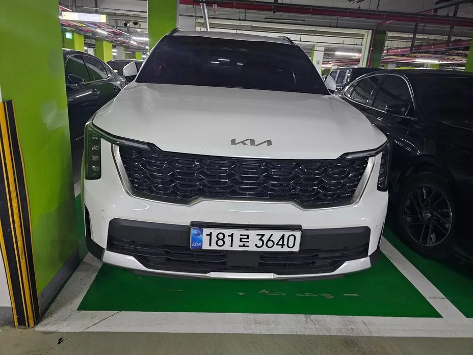 Kia Sorento — фото 1