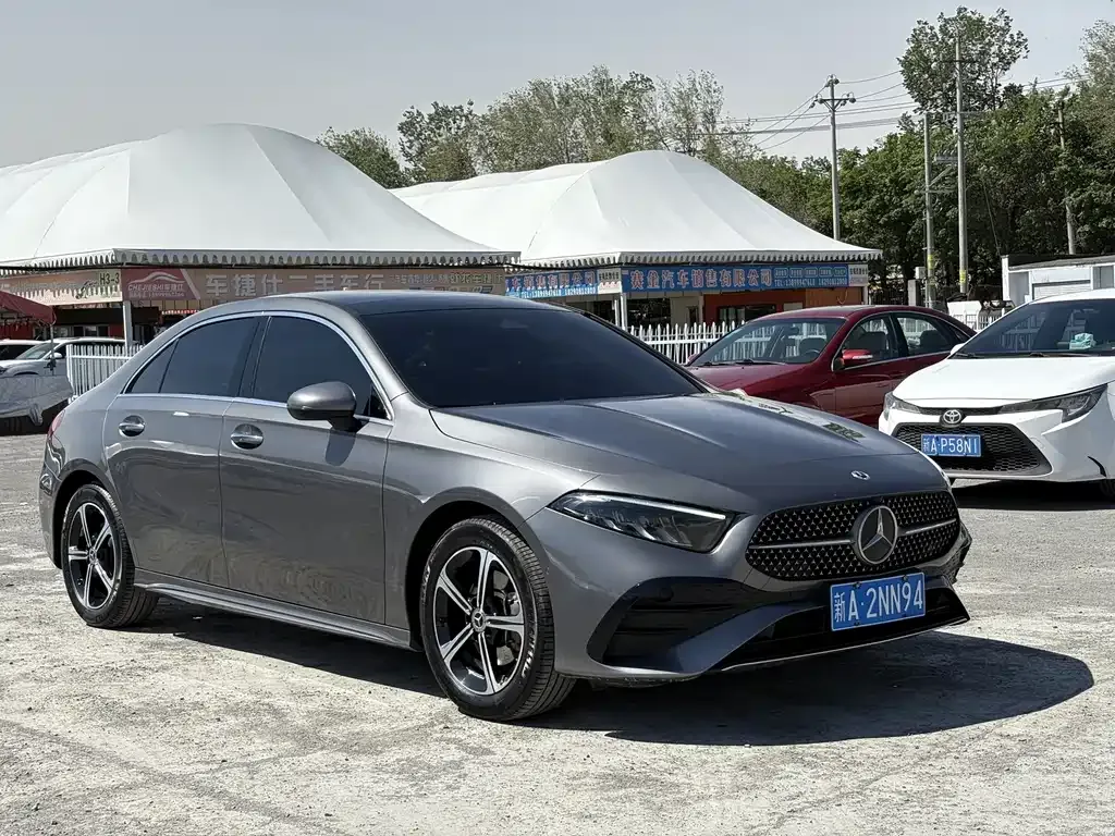 Mercedes-Benz A-Class — фото 1