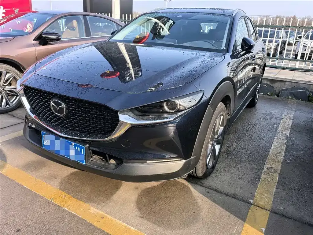 Mazda CX-30 — фото 1