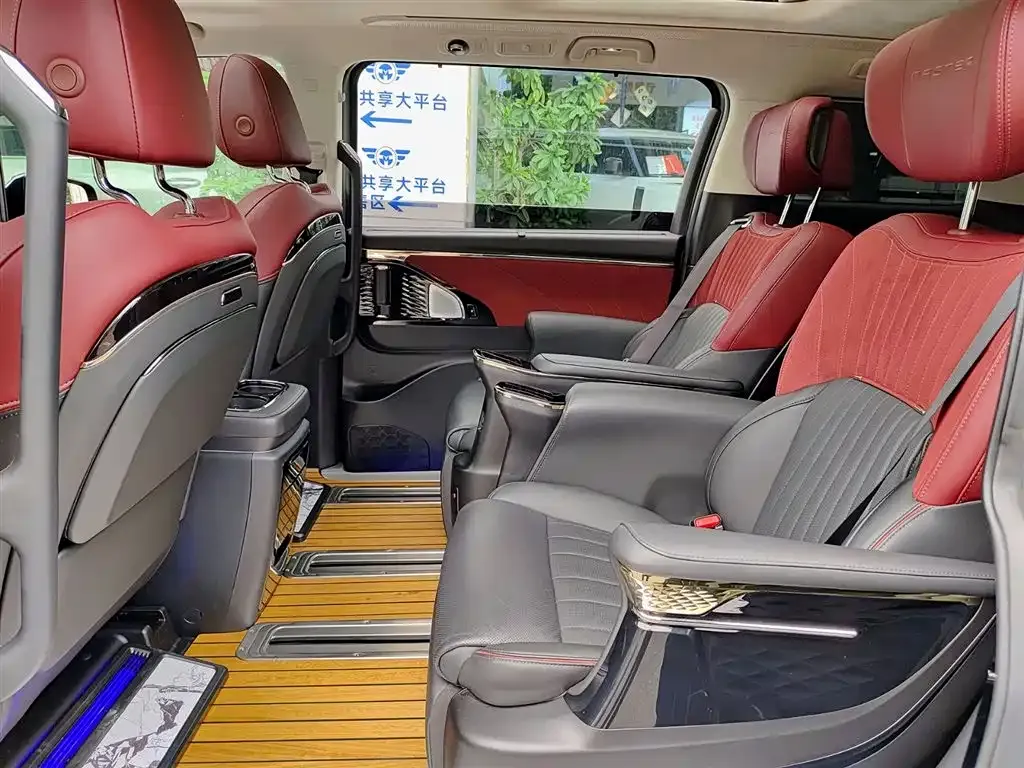 GAC Motor Trumpchi E9 — фото 2