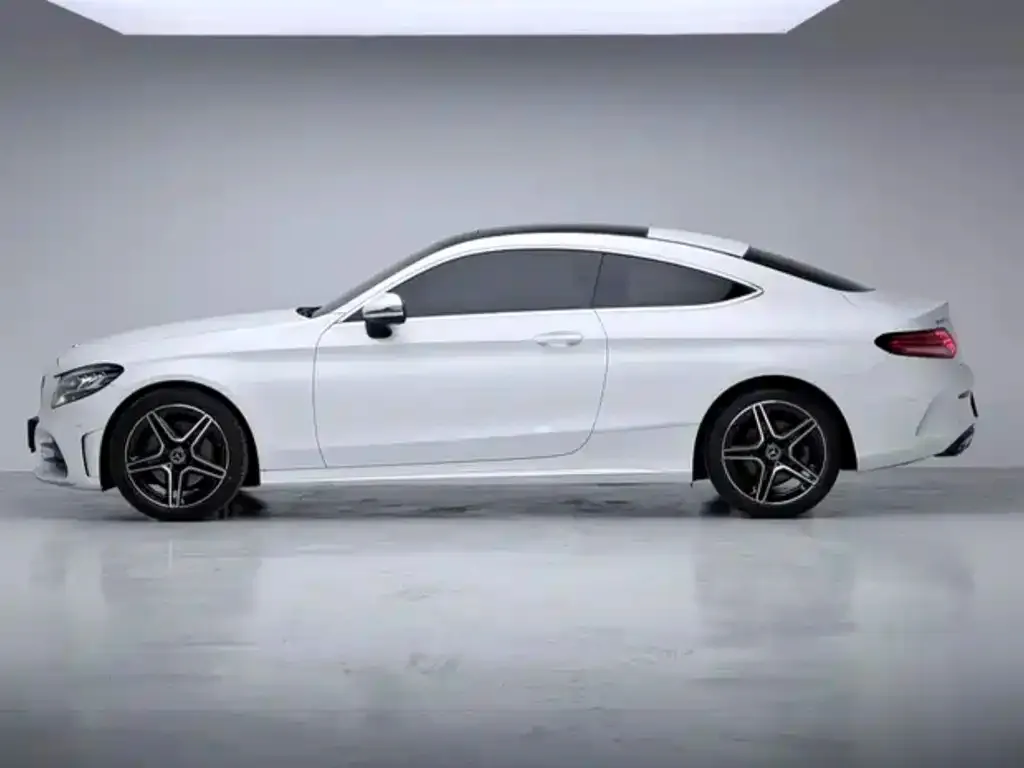 Mercedes-Benz C-Class (Import) — фото 2