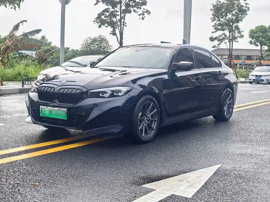 BMW i3 — фото 1