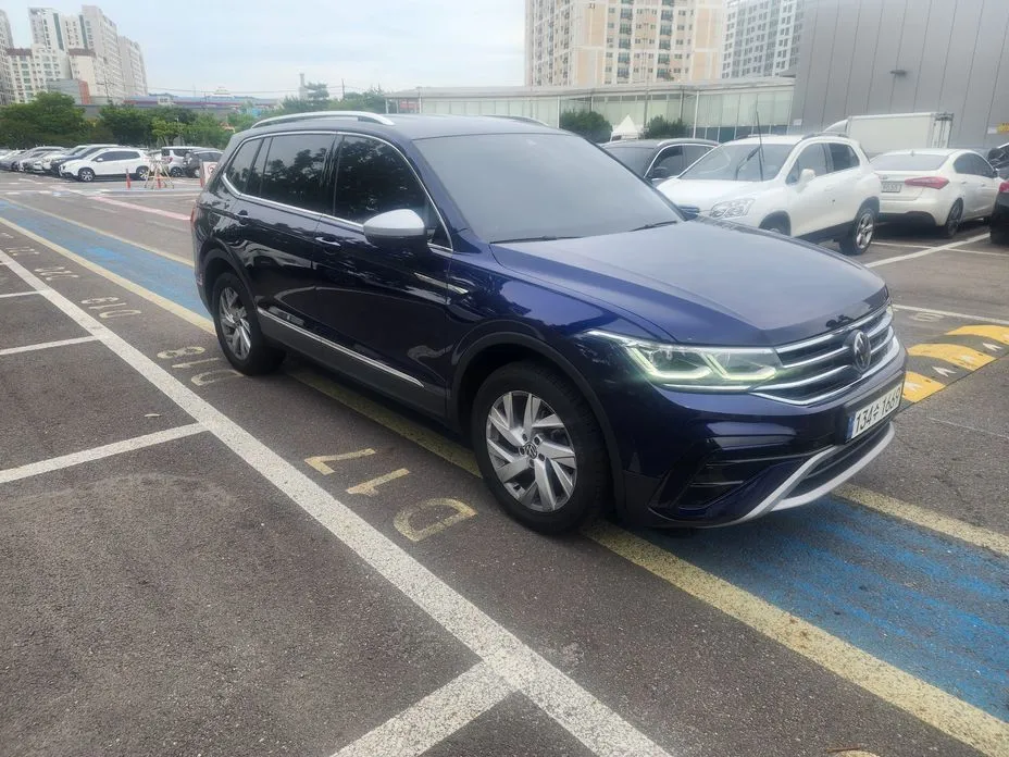 Volkswagen Tiguan — фото 1