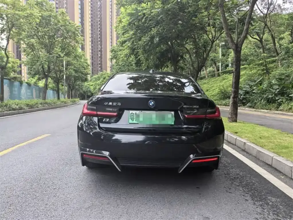 BMW i3 — фото 8