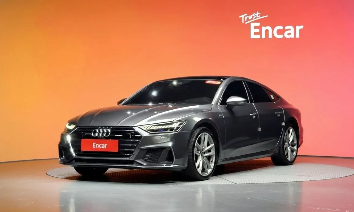 Audi A7 — фото 1