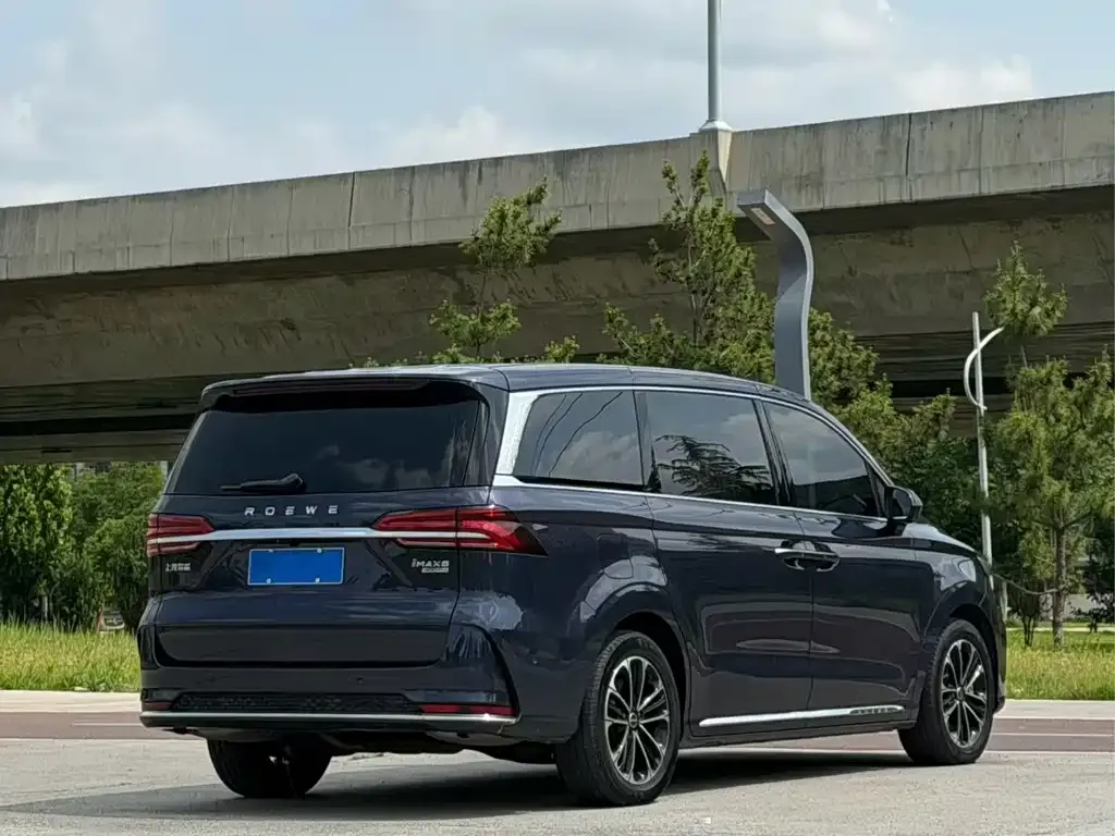 Roewe iMAX8 — фото 4