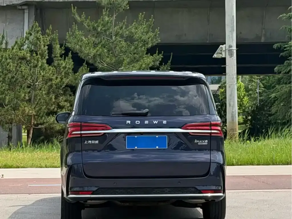 Roewe iMAX8 — фото 9